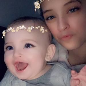 Meet your Posher, Jaymee